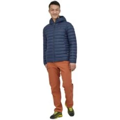 PATAGONIA M'S DOWN SWEATER HOODY NEW NAVY 23 -SnowPeak Gear Store 9 110906 m s down sweater hoody new navy 84702 nena 04