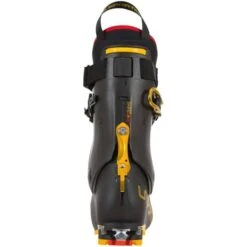 LA SPORTIVA SKORPÏUS CR 22 -SnowPeak Gear Store 9 67230 skorius cr black yellow 88z999100 03