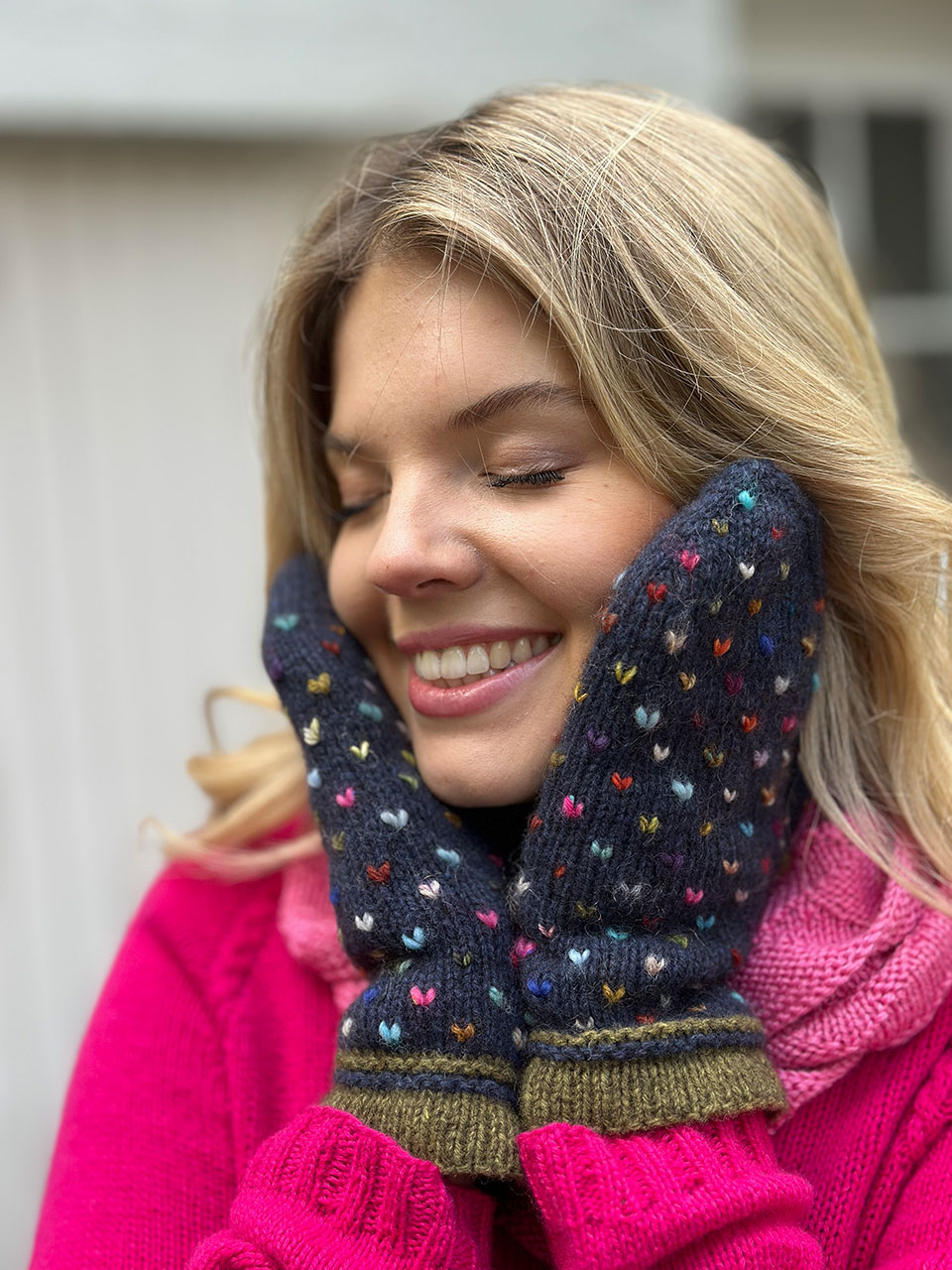 SnowPeak Gear Store -SnowPeak Gear Store Sweetheart Mittens 3